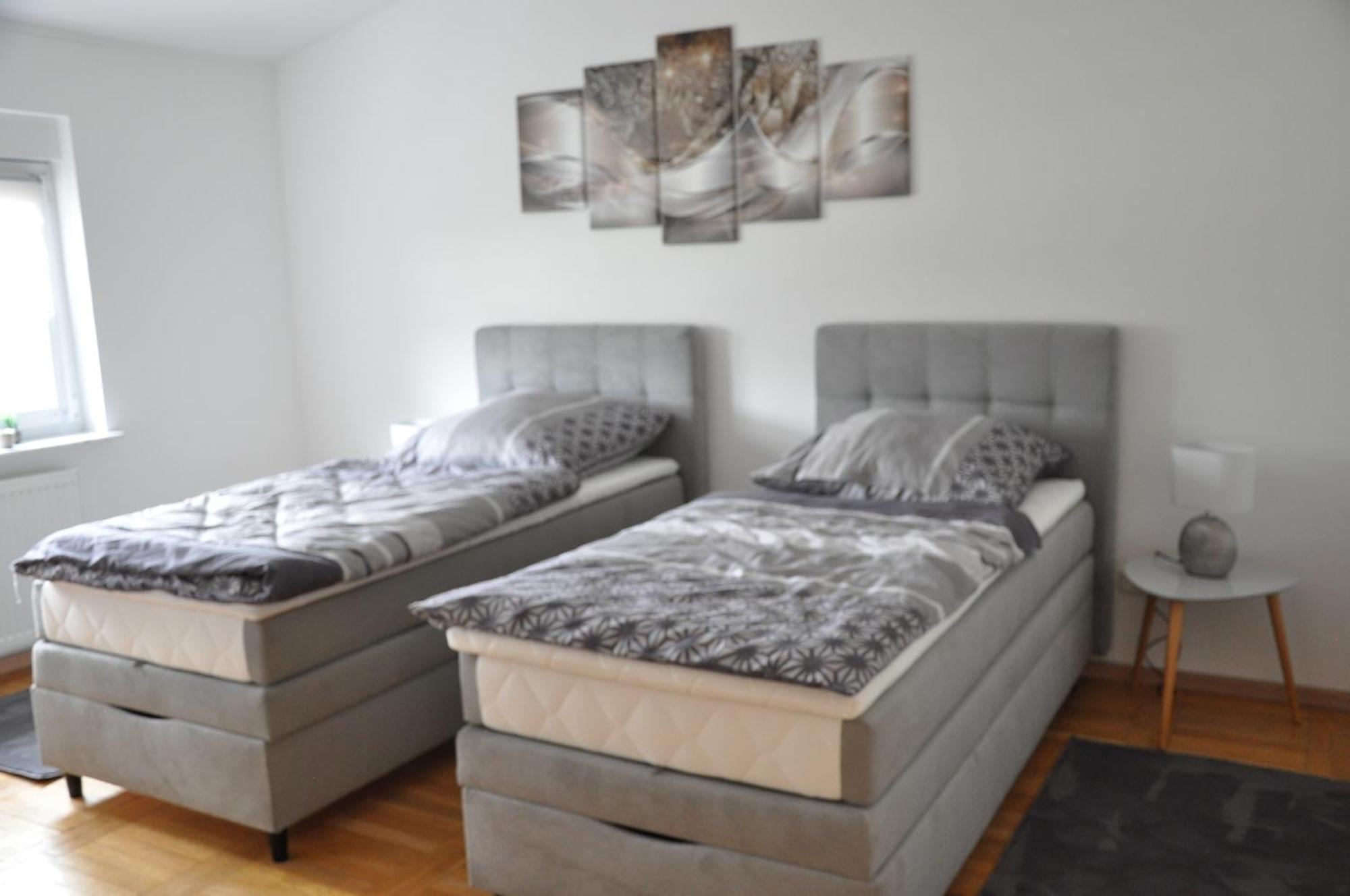 Ferienwohnung "Julka" Kostenloses W-Lan Гибельштадт Экстерьер фото